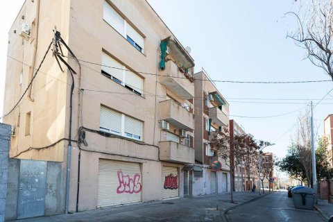 Apartment in Parets del Vallès, Barcelona, Spain 2 bedrooms, 76 sq.m. No. 186314