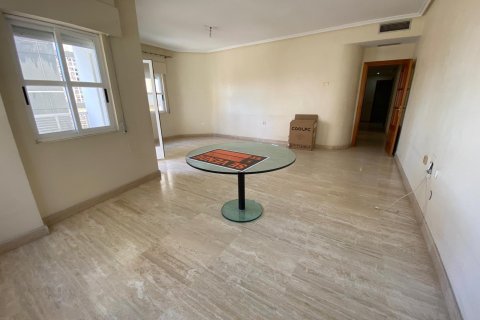 Apartment for sale in Torrevieja, Alicante, Spain 4 bedrooms, 142 sq.m. No. 165644 - photo 4