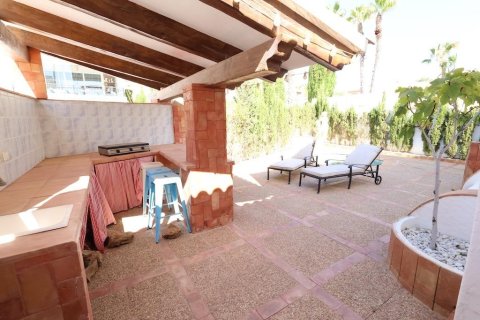 Apartment for sale in Villamartin, Alicante, Spain 4 bedrooms, 189 sq.m. No. 165645 - photo 29