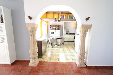 Apartment for sale in Villamartin, Alicante, Spain 4 bedrooms, 189 sq.m. No. 165645 - photo 6