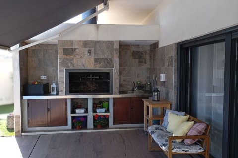 Villa for sale in Daya Nueva, Alicante, Spain 3 bedrooms, 200 sq.m. No. 189599 - photo 17