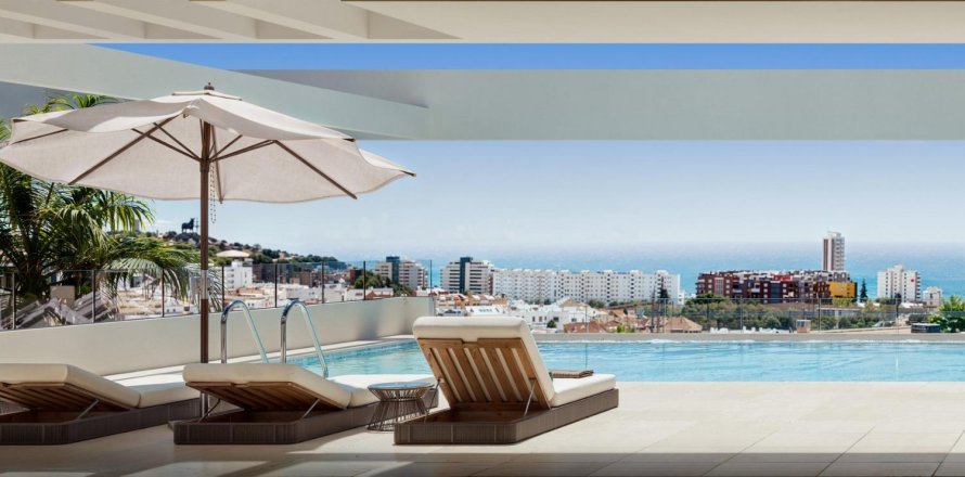 Apartment à Fuengirola, Malaga, Espagne 2 chambres, 80 m2 No. 169720