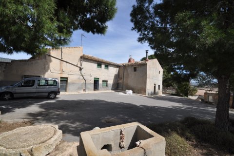 Finca for sale Monovar, Alicante, Spain 6 bedrooms, 450 sq.m. No. 116366 - photo 15