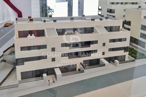 Huoneisto myytävänä Sant Andreu de Llavaneres, Barcelona, Espanja, 4 makuuhuonetta, 102 m2 No. 160113 - kuva 26