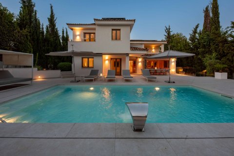 Villa zum Verkauf Santa Ponsa, Mallorca, Spanien 4 Schlafzimmer, 350 m2 Nr. 53764 - Foto 1