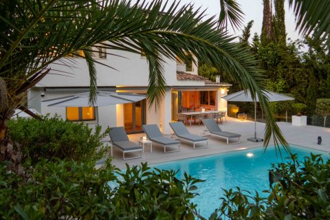 Villa zum Verkauf Santa Ponsa, Mallorca, Spanien 4 Schlafzimmer, 350 m2 Nr. 53764 - Foto 22
