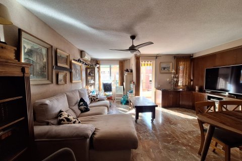 Apartment à vendre à Alicante, Espagne, 3 chambres, 127 m2 No. 143562 - photo 2