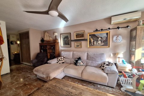 Apartment à vendre à Alicante, Espagne, 3 chambres, 127 m2 No. 143562 - photo 1