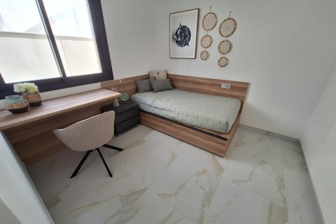 Villa pārdošanā Pinar De Campoverde, Alicante, Spānijā 3 istabas, Nr. 143566 - attēls 12