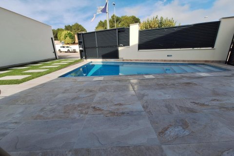 Villa pārdošanā Pinar De Campoverde, Alicante, Spānijā 3 istabas, Nr. 143566 - attēls 4