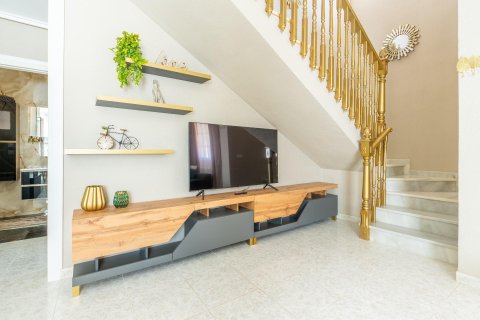 Villa in vendita a Torrevieja, Alicante, Spagna 3 camere da letto, 98 mq. N° 147456 - foto 20