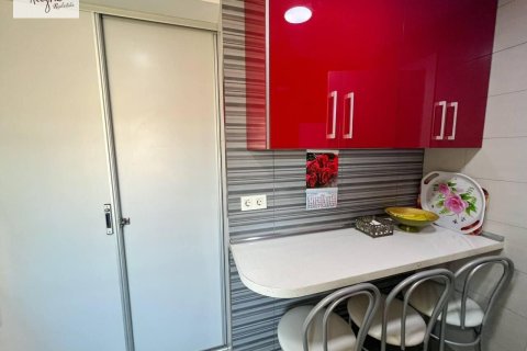 Аренда квартиры в Валенсия, Испания 2 спальни, 95м2 №147455 - фото 11