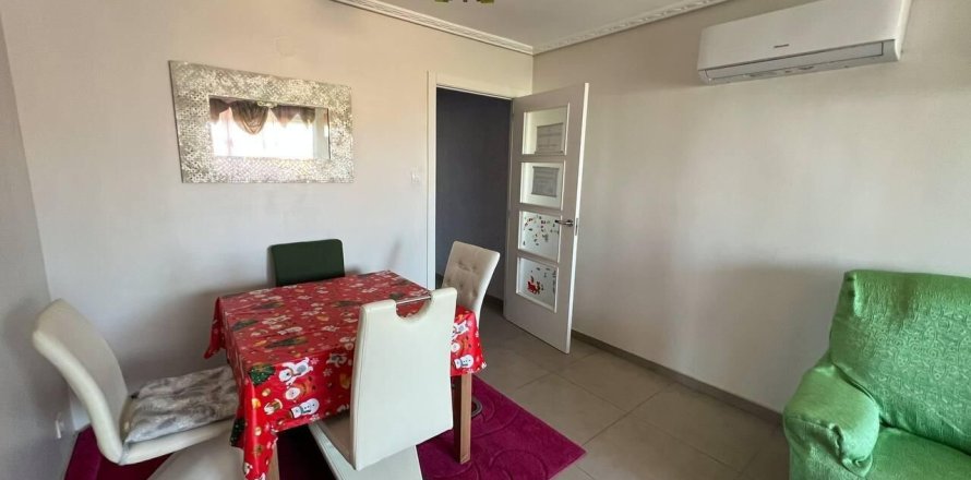 Apartment in Valencia, Spain 2 bedrooms, 95 sq.m. No. 147455