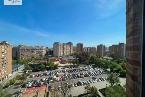 Apartment for rent in Valencia, Spain 2 bedrooms, 95 sq.m. No. 147455 - photo 7