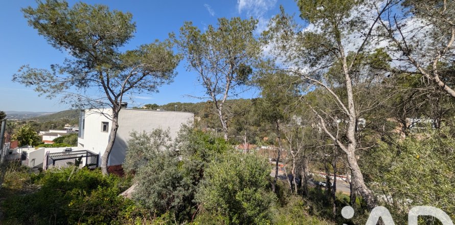 Terreno a Sant Pere de Ribes, Barcelona, Spagna 489 mq. N° 185002