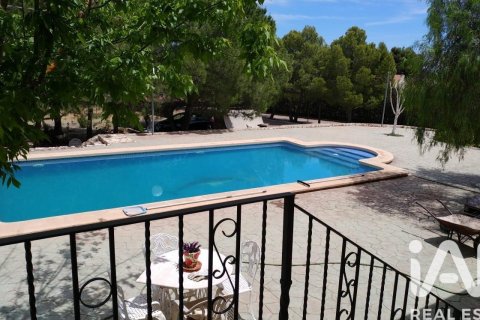 Сasa en venta en Yecla, Murcia, España 7 dormitorios, 450 m2 No. 173059 - foto 3