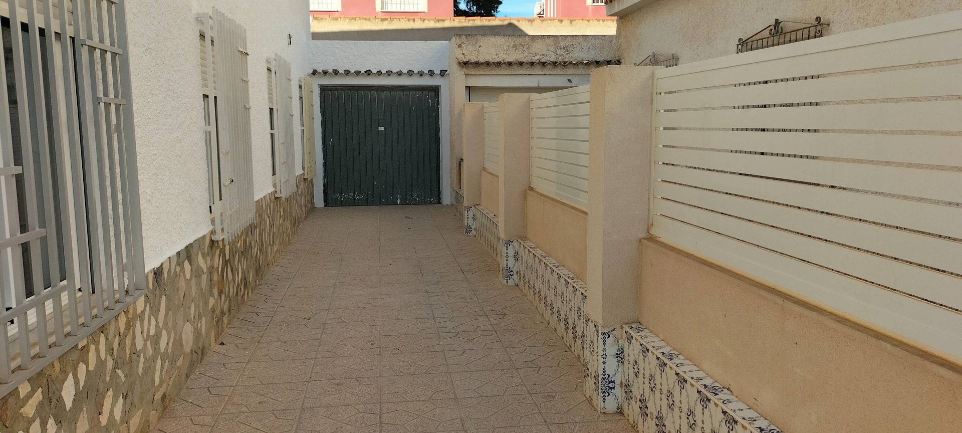 Kaupunkipientalo Torre de la Horadada, Alicante, Espanja 5 makuuhuonetta, 125 m2 No. 155617