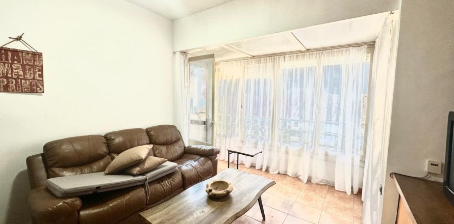 Apartament w Torrevieja, Alicante, Hiszpania 4 sypialnie, 157 mkw. nr 155694