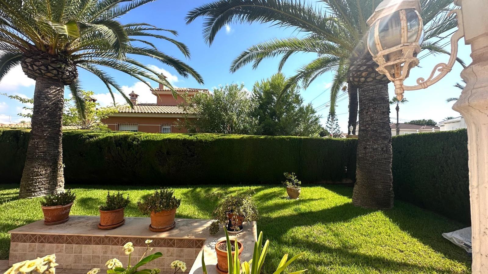 Villa in Cabo Roig, Alicante, Spain 3 bedrooms, 141 sq.m. No. 155692