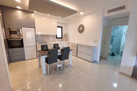 Appartamento in vendita a Torre de la Horadada, Alicante, Spagna 2 camere da letto, 95 mq. N° 155615 - foto 2