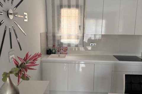 Apartamento en venta en Torre de la Horadada, Alicante, España 2 dormitorios, 95 m2 No. 155616 - foto 16