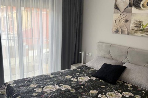 Apartamento en venta en Torre de la Horadada, Alicante, España 2 dormitorios, 95 m2 No. 155616 - foto 21