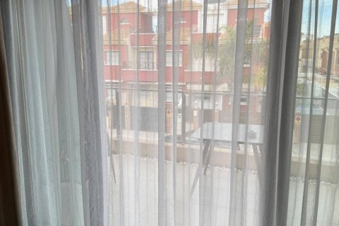 Apartamento en venta en Torre de la Horadada, Alicante, España 2 dormitorios, 95 m2 No. 155616 - foto 10