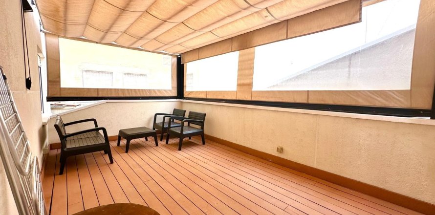 Apartament w Torrevieja, Alicante, Hiszpania 4 sypialnie, 97 mkw. nr 155693