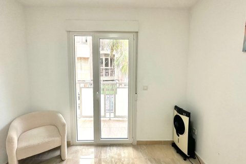 Apartament w Torrevieja, Alicante, Hiszpania 4 sypialnie, 97 mkw. nr 155693 – zdjęcie 23