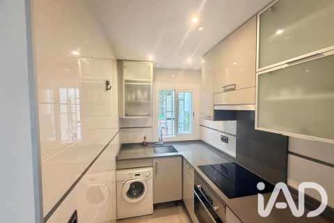 Продажа квартиры в Кастельдефельс, Барселона, Испания 2 спальни, 72м2 №195011 - фото 10