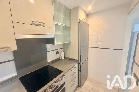 Продажа квартиры в Кастельдефельс, Барселона, Испания 2 спальни, 72м2 №195011 - фото 11