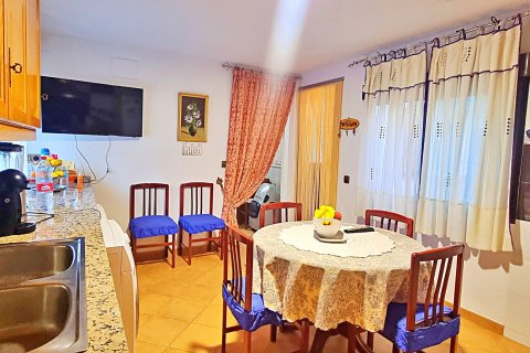 Продажа таухауса в Аликанте, Испания 3 спальни, №195007 - фото 15