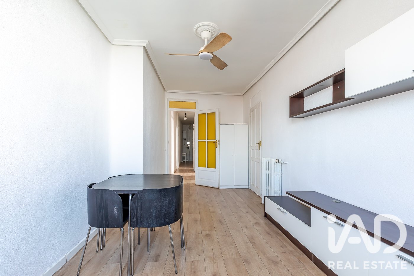 Apartment à Madrid, Espagne 2 chambres, 71 m2 No. 195009