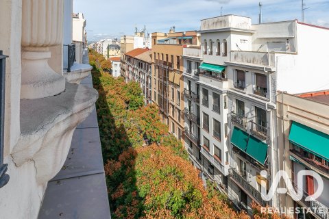 Продажа квартиры в Мадрид, Испания 2 спальни, 71м2 №195009 - фото 2
