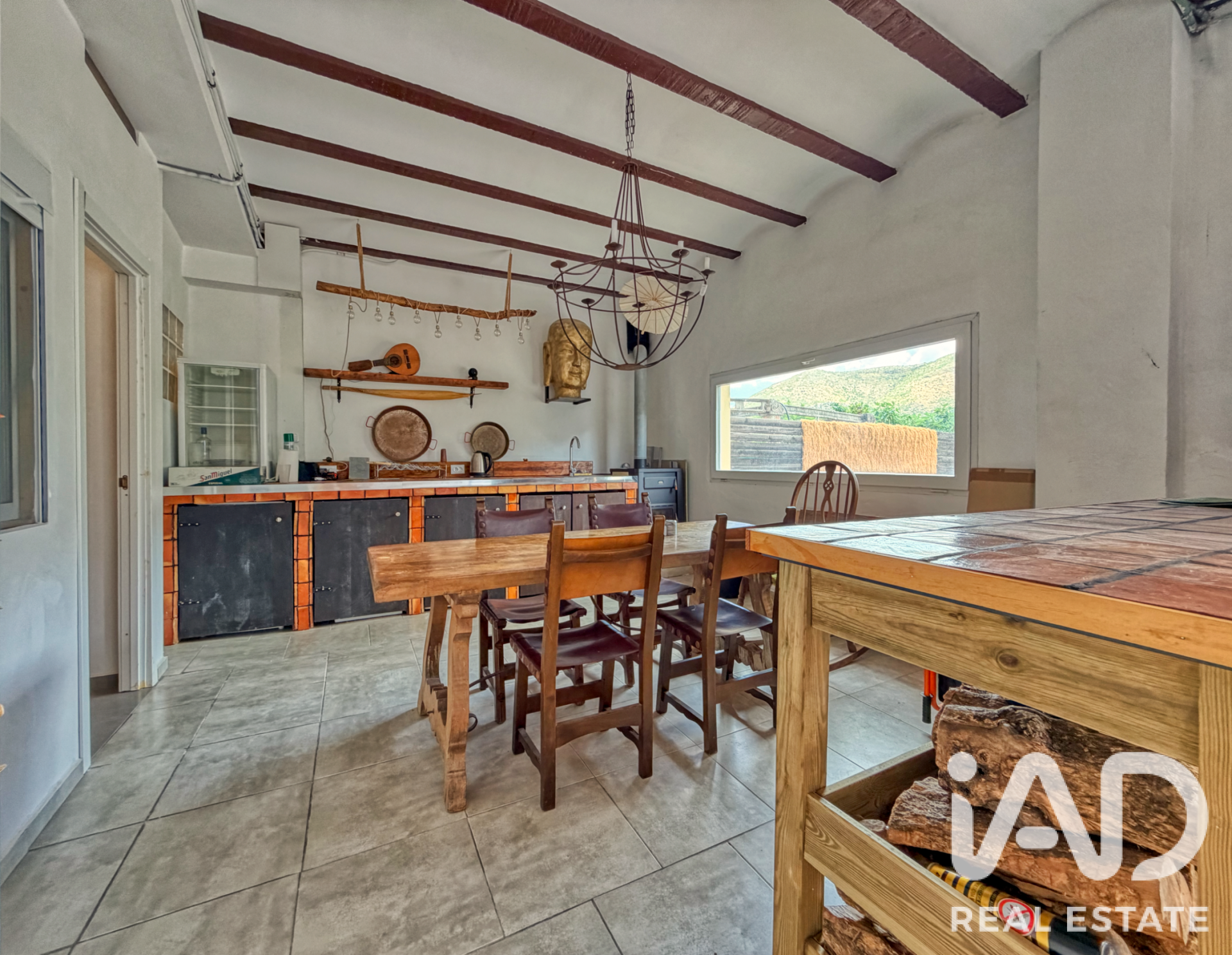 Dom w Valencia, Hiszpania 3 sypialnie, 222 mkw. nr 195012