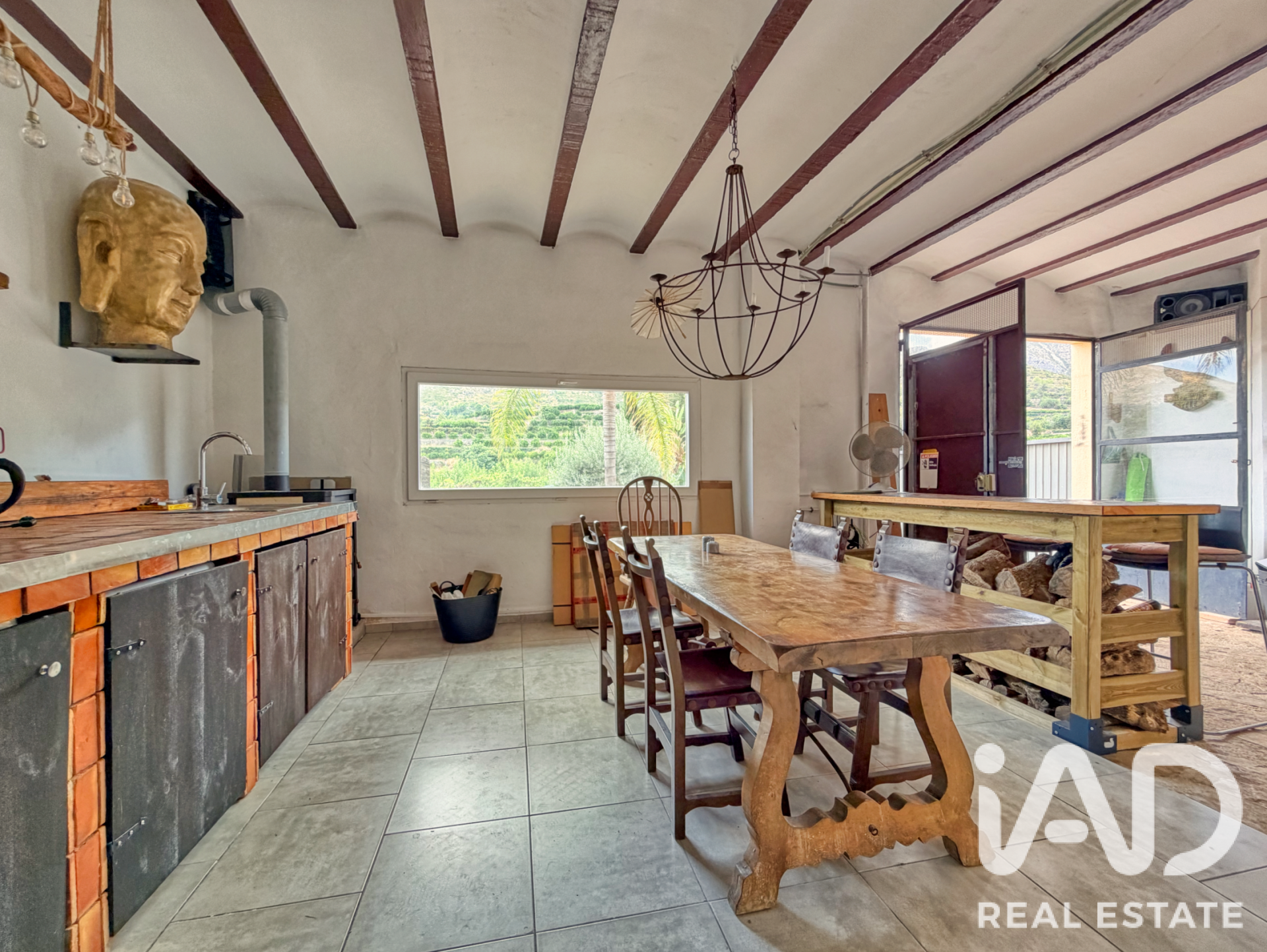 Dom w Valencia, Hiszpania 3 sypialnie, 222 mkw. nr 195012