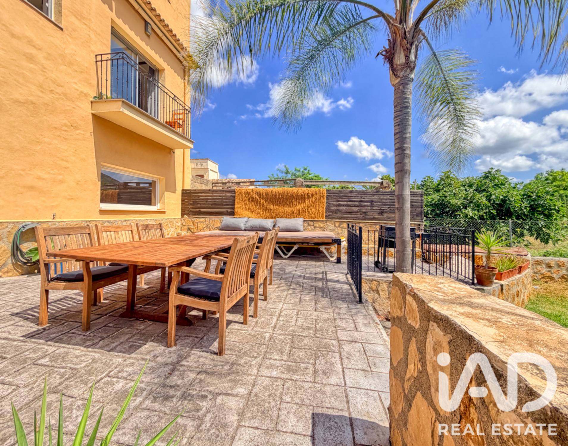Dom w Valencia, Hiszpania 3 sypialnie, 222 mkw. nr 195012