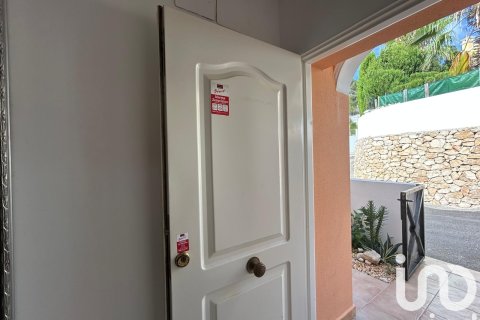 Radhus till salu i Calp, Alicante, Spanien 2 sovrum, 120 kvm. Nr. 153190 - foto 11