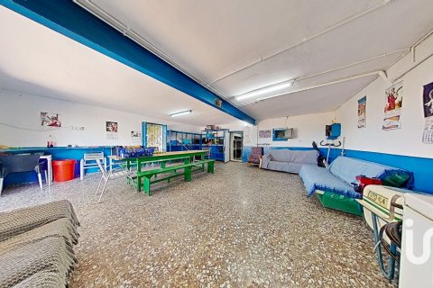 Dom w Crevillent, Alicante, Hiszpania 4 sypialnie, 301 mkw. nr 153185 – zdjęcie 27