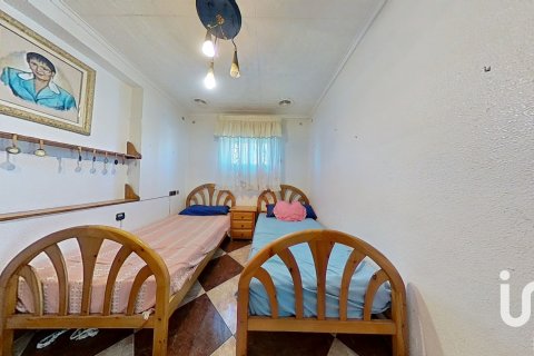 Dom w Crevillent, Alicante, Hiszpania 4 sypialnie, 301 mkw. nr 153185 – zdjęcie 9