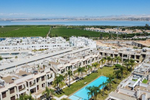 Huoneisto myytävänä Torrevieja, Alicante, Espanja, 2 makuuhuonetta, 71 m2 No. 189106 - kuva 11