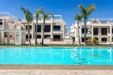 Huoneisto myytävänä Torrevieja, Alicante, Espanja, 2 makuuhuonetta, 71 m2 No. 189106 - kuva 26