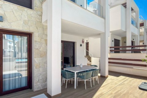 Huoneisto myytävänä Torrevieja, Alicante, Espanja, 2 makuuhuonetta, 71 m2 No. 189106 - kuva 30
