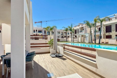 Huoneisto myytävänä Torrevieja, Alicante, Espanja, 2 makuuhuonetta, 71 m2 No. 189106 - kuva 13