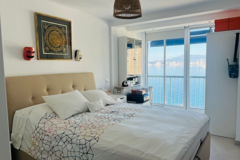 Apartamento en venta en Benidorm, Alicante, España 2 dormitorios, 74 m2 No. 180728 - foto 15