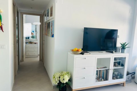 Apartamento en venta en Benidorm, Alicante, España 2 dormitorios, 74 m2 No. 180728 - foto 5