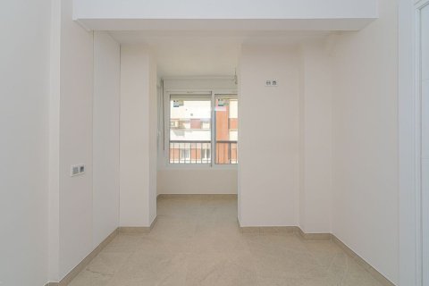 Apartment for sale in Benidorm, Alicante, Spain 2 bedrooms, 70 sq.m. No. 180730 - photo 14