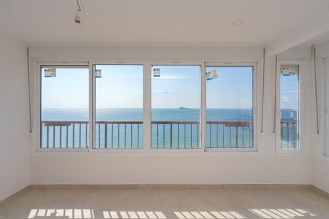Apartment for sale in Benidorm, Alicante, Spain 2 bedrooms, 70 sq.m. No. 180730 - photo 2