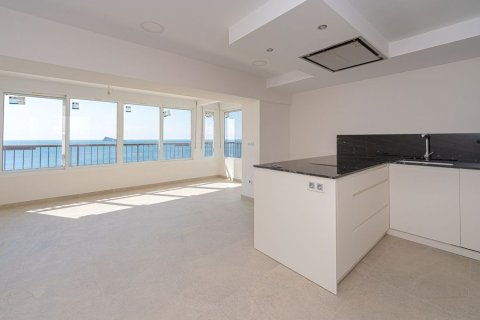 Apartment for sale in Benidorm, Alicante, Spain 2 bedrooms, 70 sq.m. No. 180730 - photo 4