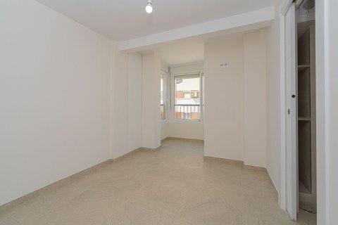 Apartment for sale in Benidorm, Alicante, Spain 2 bedrooms, 70 sq.m. No. 180730 - photo 15